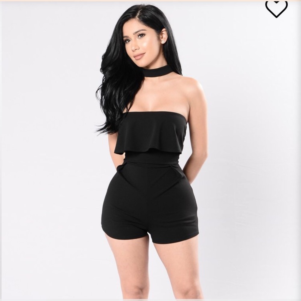 *NEVER WORN* Fashion Nova Romper